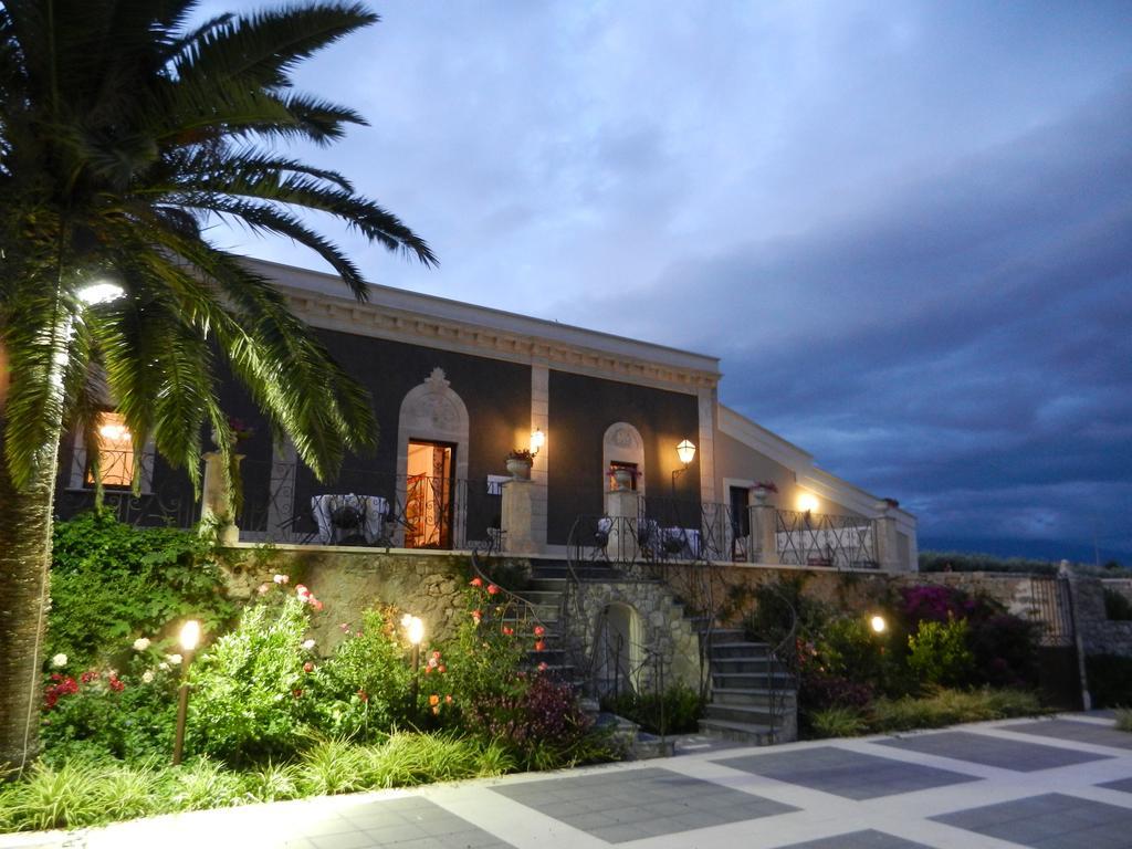 Vecchia Dimora Resort Centuripe Exterior foto